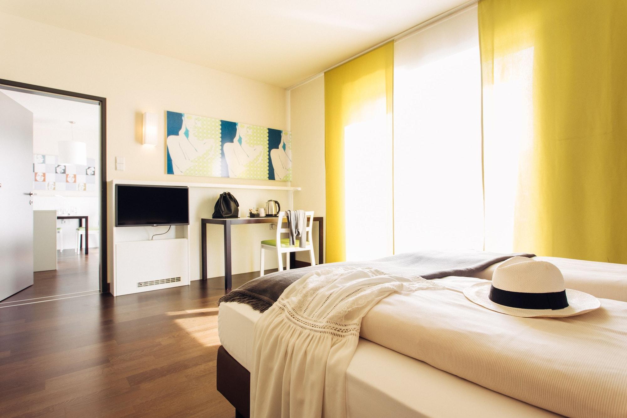 Harry'S Home Linz-Urfahr Hotel & Apartments Exterior photo